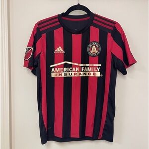 Atlanta United FC Adidas Red 2019 Home Youth Soccer Jersey (Replica), Size L